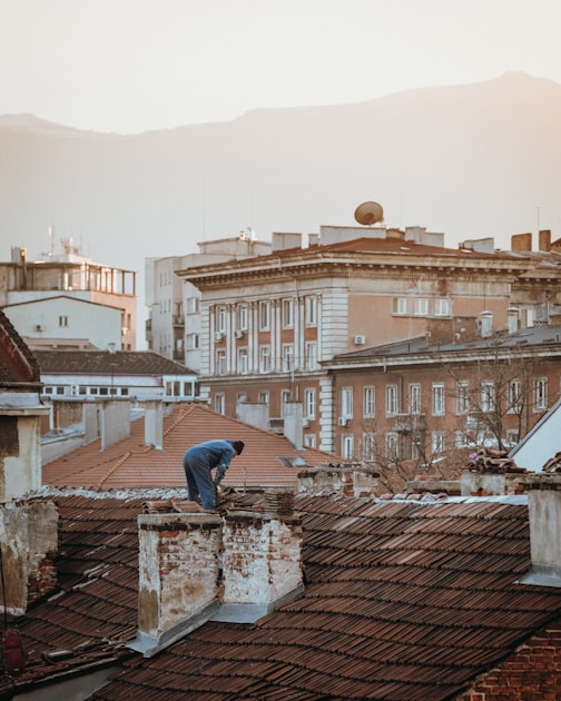 Emergency Leak Fixes: What to Do